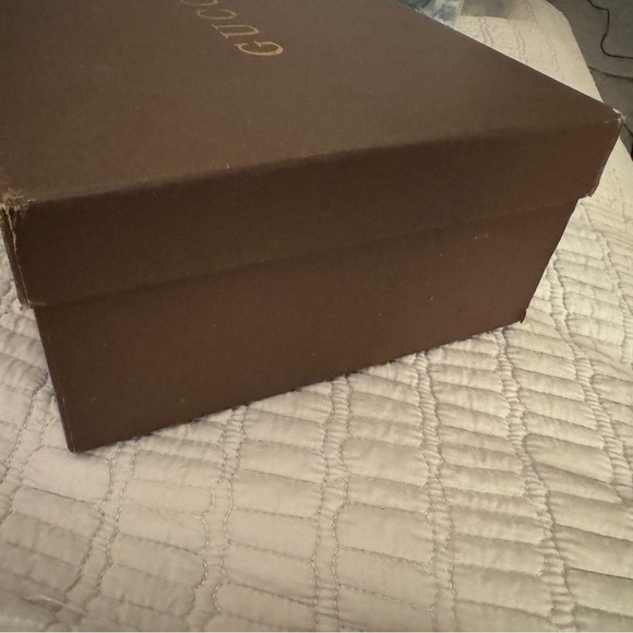 Authentic Gucci Brown Shoe Box with Gold Logo GUC Luxury Designer - Picture 5 of 5